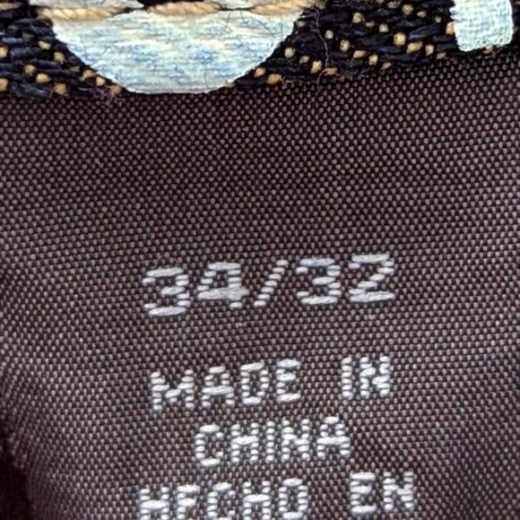 Kenneth Cole Reaction Men's Bootcut Jeans (34 X 32) - Picture 16 of 16